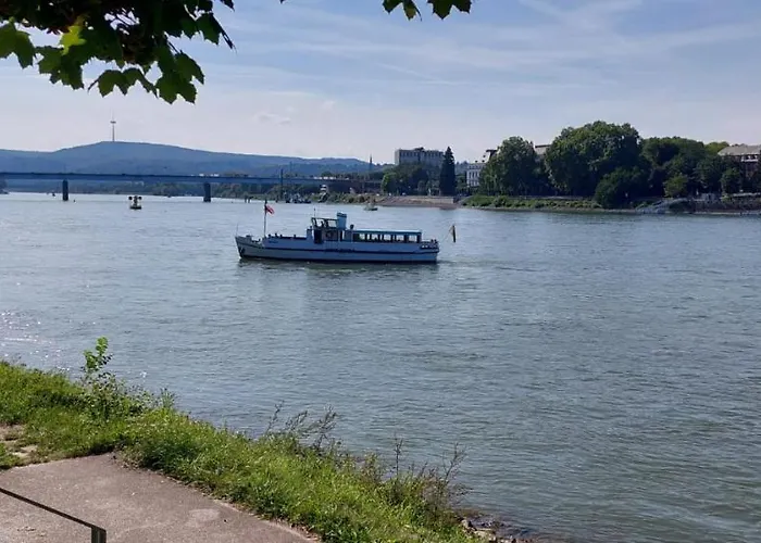 Rheingold Inklusive Einer Flasche Sekt Apartmán Koblenc